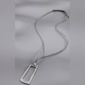 J.JILL Modern Elements Rectangular pendant necklace in silverstone